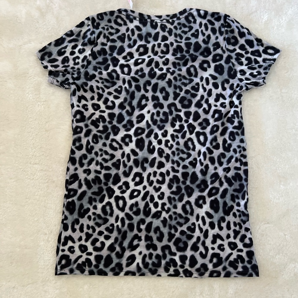 Pink VS Leopard Print Top - Picture 3 of 3